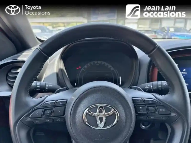 Toyota Aygo X 1.0 vvt-i 72 — photo 12
