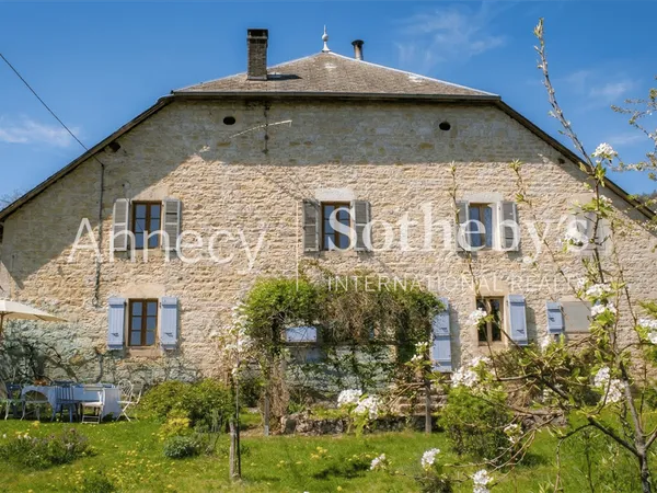 Maison 5 pièces 175 m²