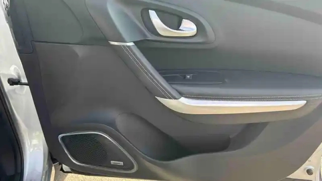 Renault Kadjar blue dci 115 edc — photo 38