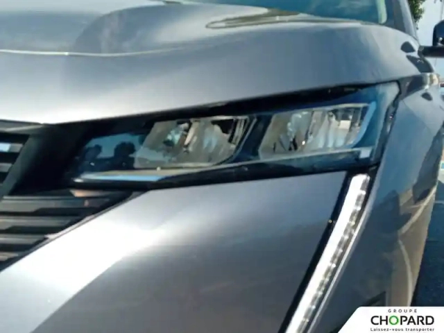 Peugeot 308 phev 180 e-eat8 — photo 23