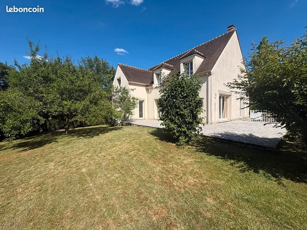 Maison 7 pièces 180 m²