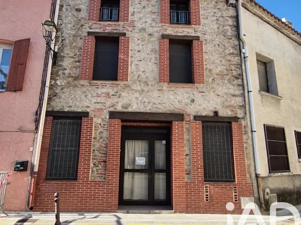 Maison 8 pièces 240 m²