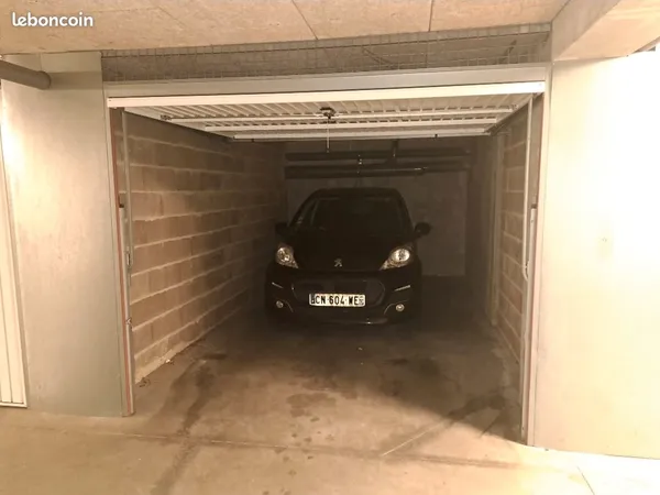 Garage box fermé