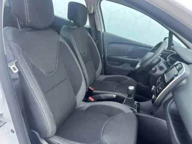 Renault Clio dci 110 energy — photo 21