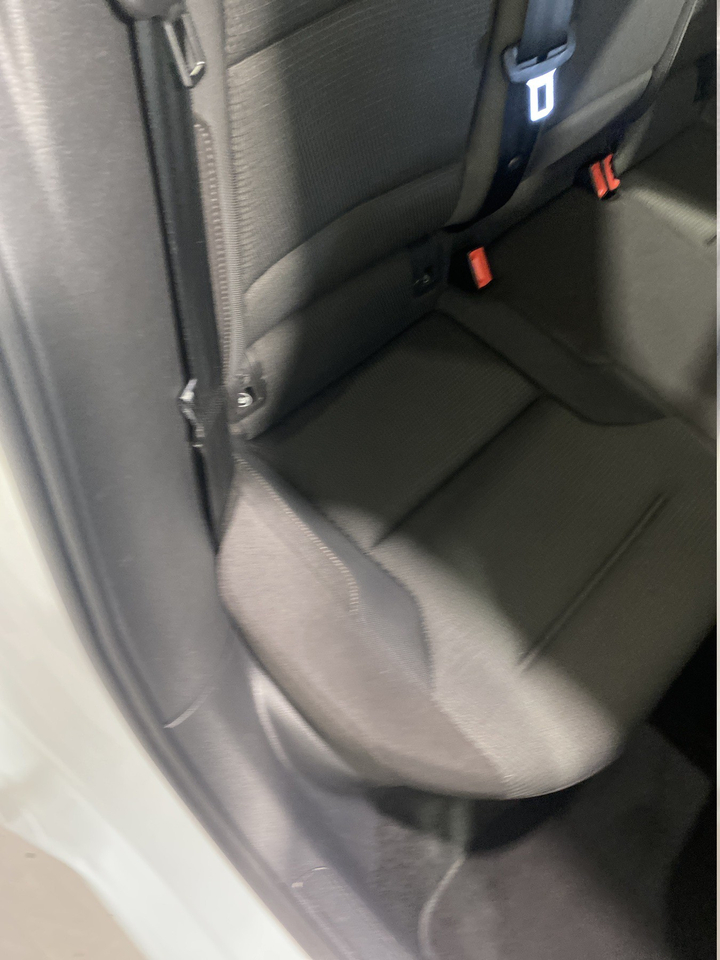 Volkswagen Golf 7 — photo 63