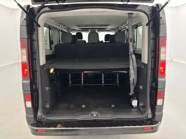 Renault Trafic blue dci 150 — photo 27