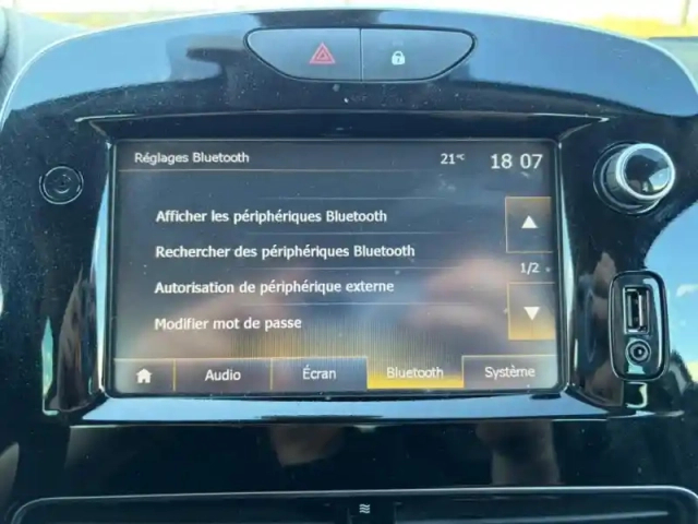 Renault Clio 1.2 tce 120ch energy intens 5p — photo 14