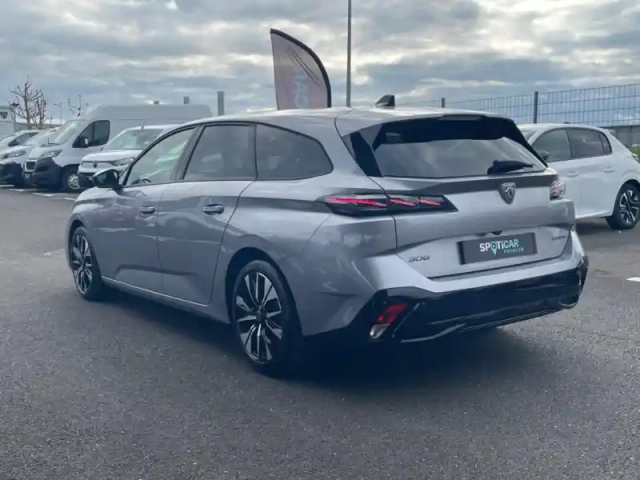 Peugeot 308 sw hybrid 145 e-dcs6 — photo 26