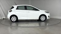Renault Zoé E-Tech Life charge normale R110 - 21 — photo 4