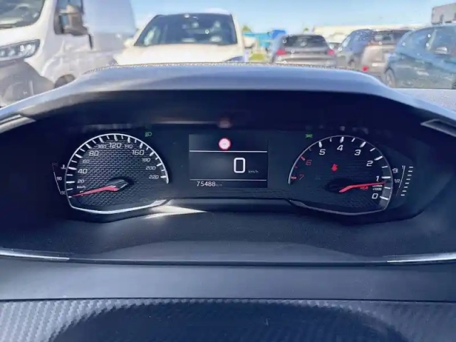Peugeot 208 bluehdi 100 s&amp;s bvm6 — photo 10