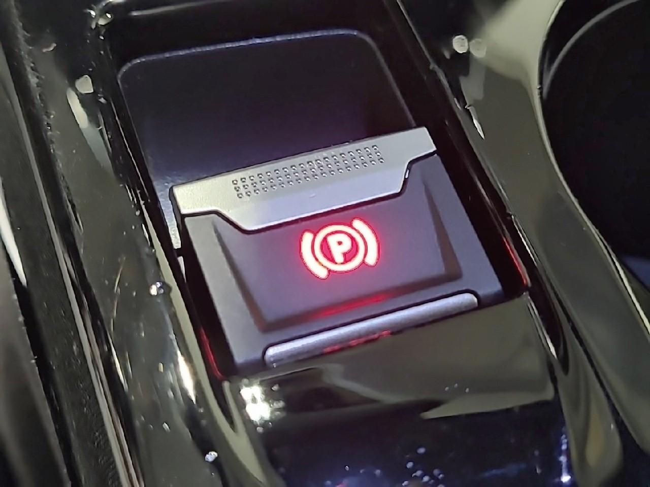 Peugeot 2008 puretech 100 s&s bvm6 allure — photo 27