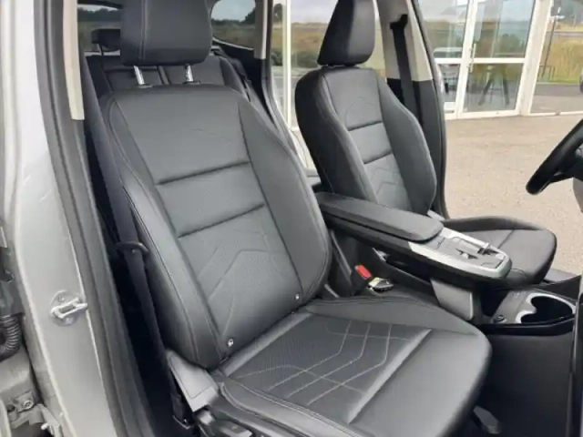 Bmw X1 sdrive18d 150ch xline — photo 9