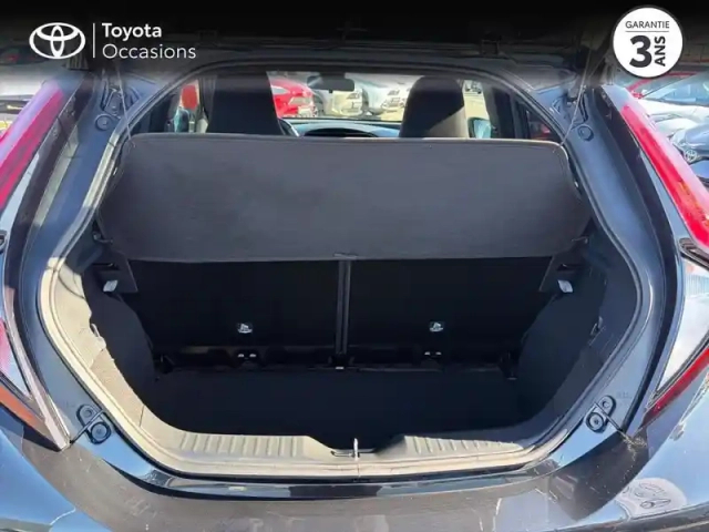 Toyota Aygo X 1.0 vvt-i 72ch design my24 — photo 10
