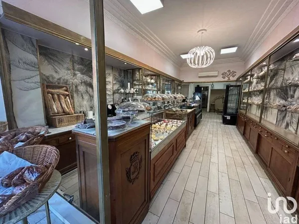 Fonds de commerce 103 m²