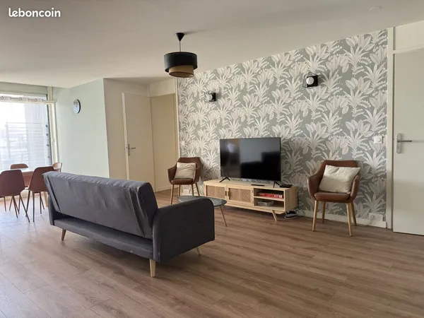 Appartement 7 pièces 151 m²