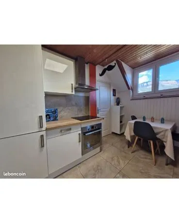 Studio 28 m3 entièrement rénové