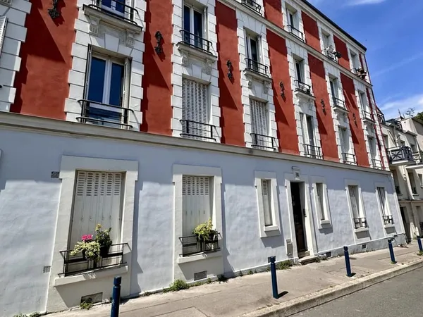 Studio entièrement rénové - Église de Pantin