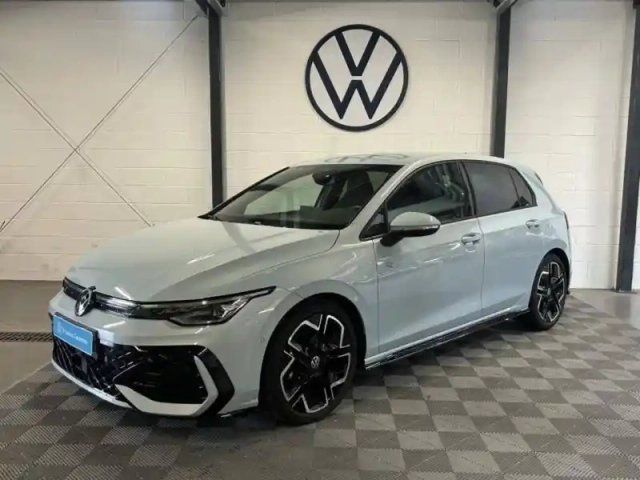 Volkswagen Golf 1.5 etsi evo2 150 dsg7