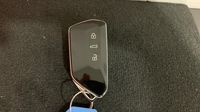 Volkswagen Tiguan 2.0 TDI 150ch R-Line Exclusive DSG7 — photo 16