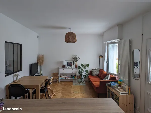 Appartement avec terrasse et jardin - 58 m² - Caudéran / Mondésir