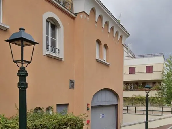 Stationnement Vente Le Plessis-Robinson  13m² 18000€