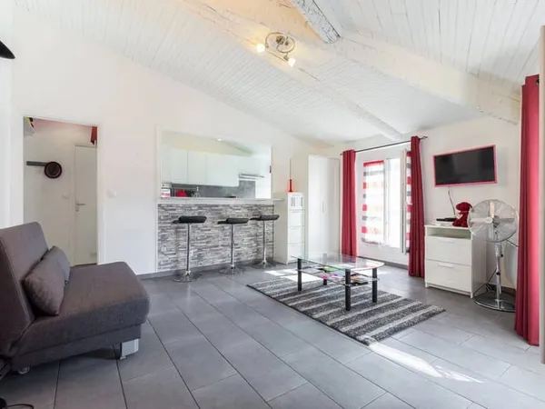 Studio 1 pièce 30 m²