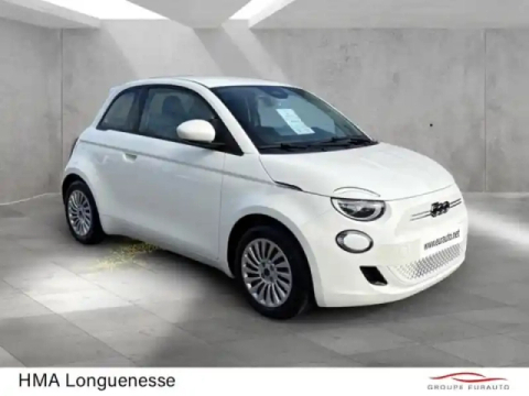 Fiat 500 e 95ch action