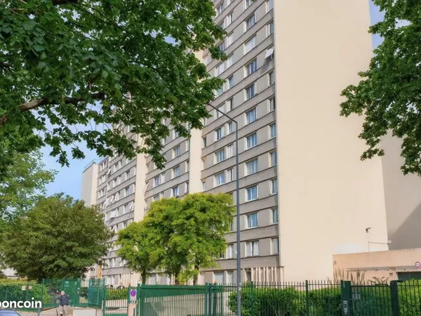 Appartement 4 pièces 81 m²