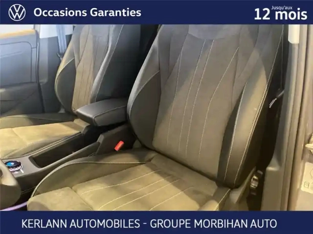 Volkswagen T-Roc 1.5 etsi evo2 hybrid 150 ch dsg7 — photo 51