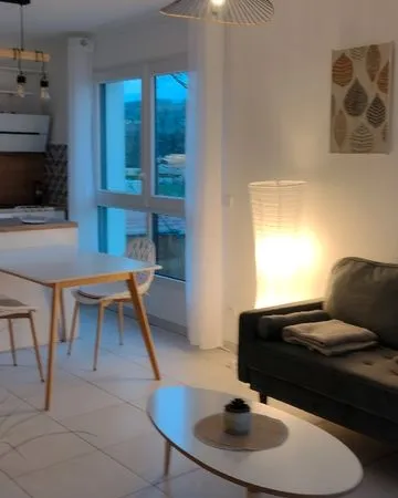 Vends T2 au bord du lac de Paladru