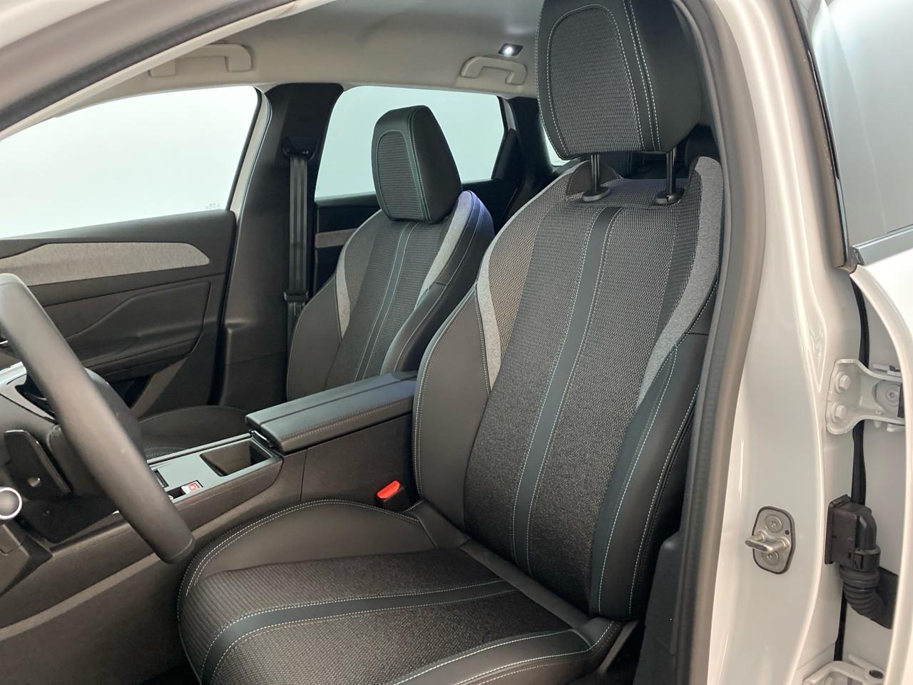 Peugeot 308 sw hybrid 145 e-dcs6 allure — photo 9