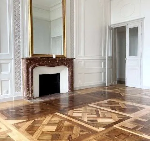 Appartement 6 pièces 186 m²