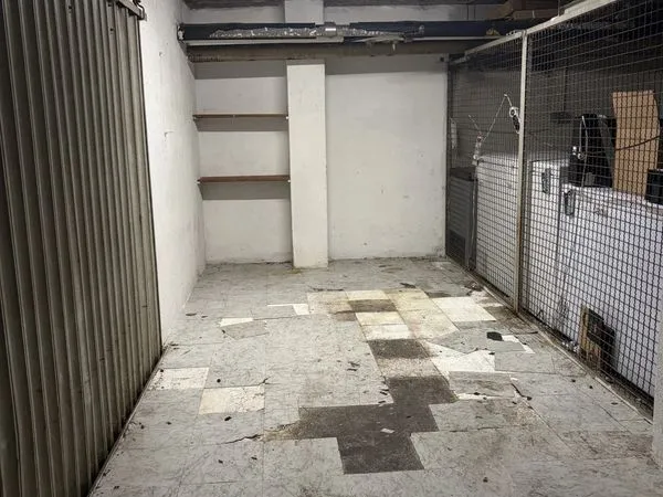 Parking/box Nice