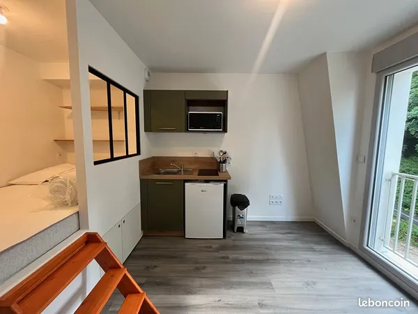 Studio 1 pièce 21 m²