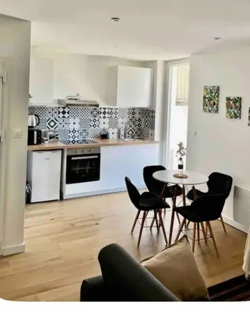 Bel appartement design centre ville