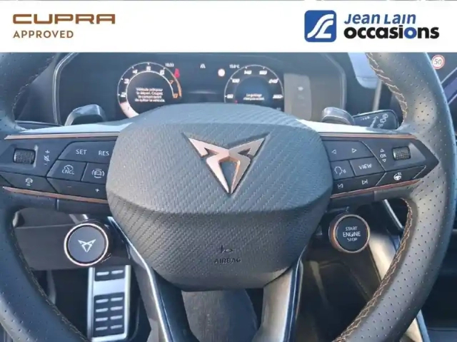 Cupra Leon 1.5 etsi hybrid 150 ch dsg7 — photo 18
