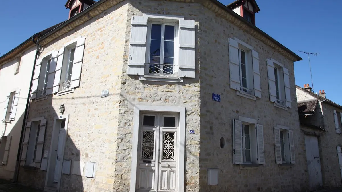 Photo 3