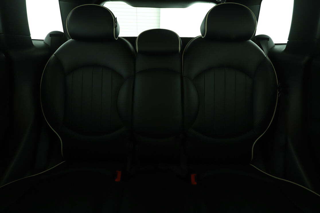 MINI Countryman Cooper S ALL4 Finition Red Hot Chili BVA6 — photo 16