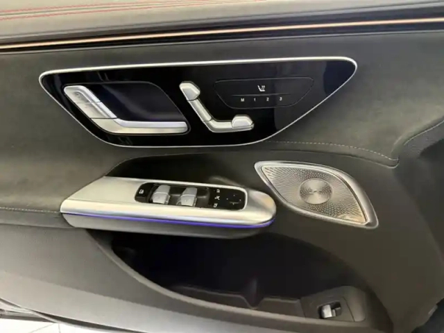Mercedes Classe E eqe 350+ amg line — photo 13
