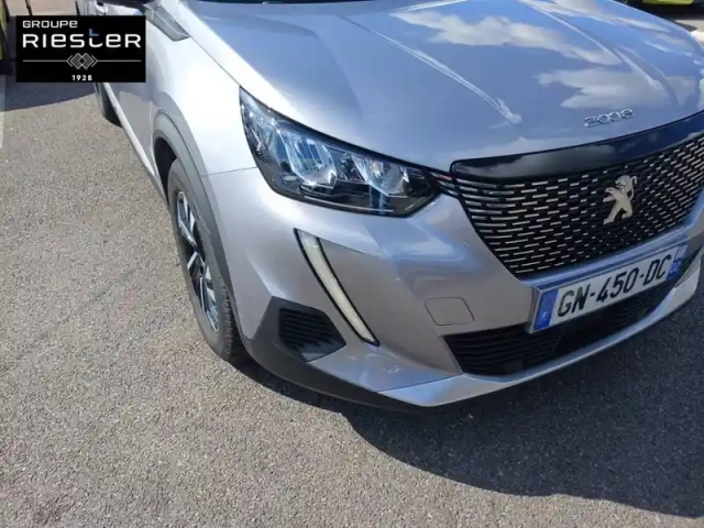 Peugeot 2008 puretech 130 s&amp;s eat8 — photo 16