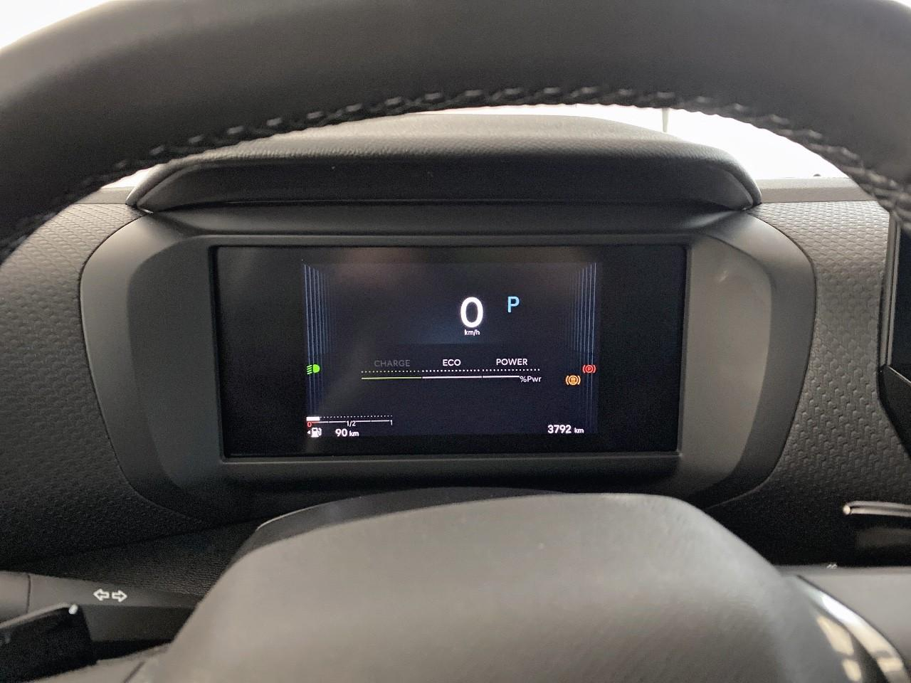 Citroën C4 X hybride 136 ch e-dcs6 max — photo 14