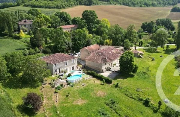 Maison 6 pièces 181 m²