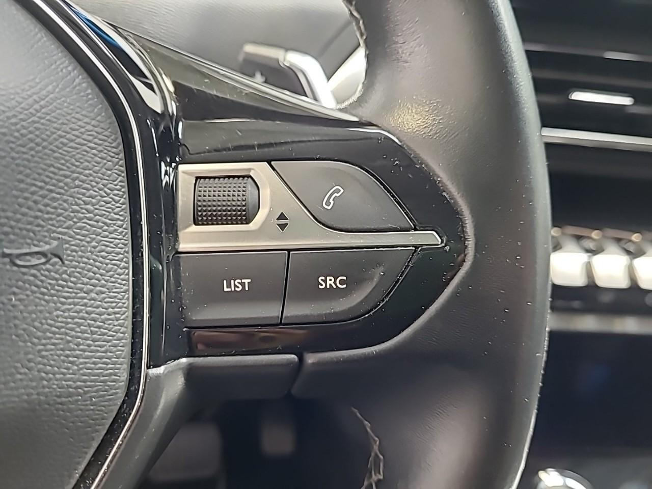 Peugeot 3008 hybrid 225 e-eat8 allure — photo 23