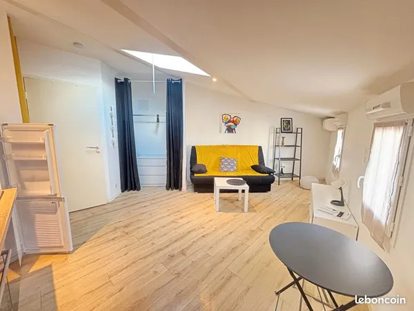 Studio 1 pièce 22 m²