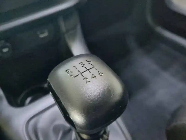 Citroën C3 bluehdi 100 s&amp;s bvm6 — photo 12