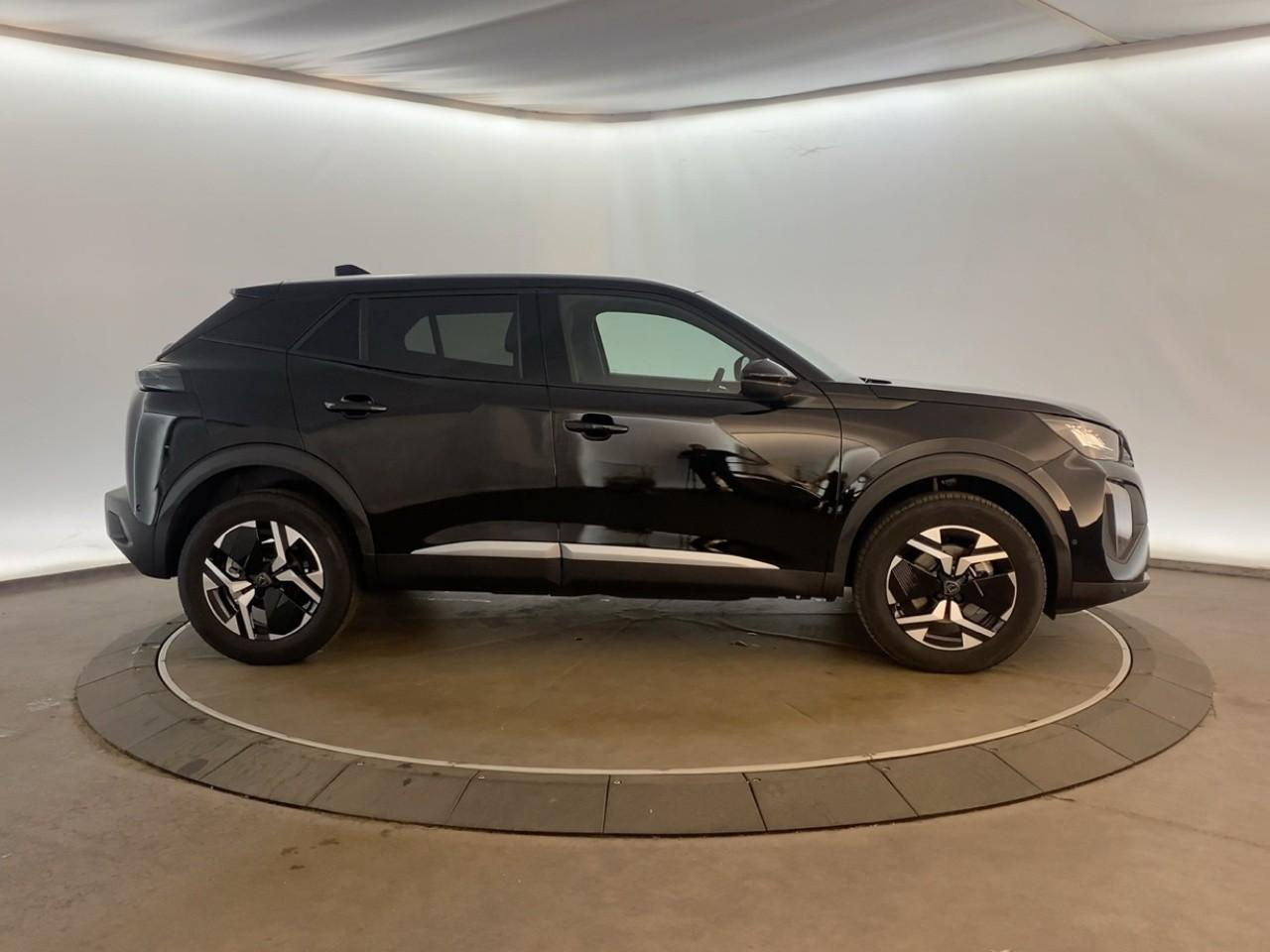 Peugeot 2008 hybrid 145 ch e-dcs6 allure — photo 4
