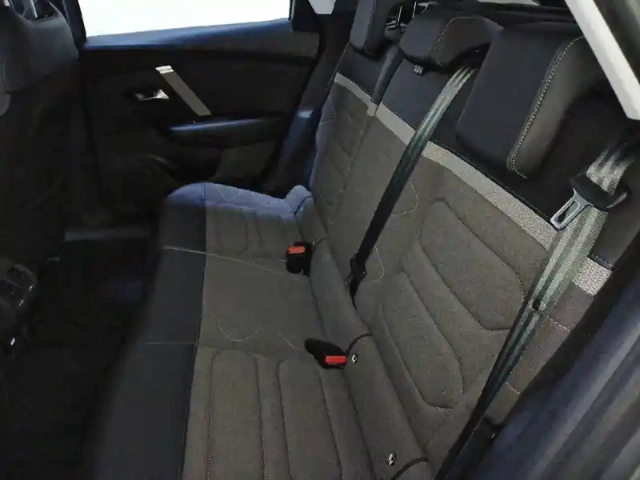 Citroën C4 puretech 130 s&amp;s bvm6 — photo 12