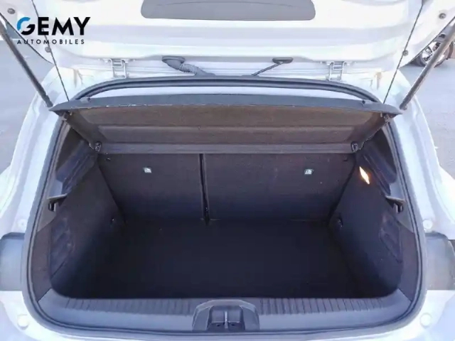 Renault Clio e-tech full hybrid 145 — photo 6