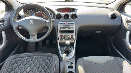 Peugeot 308 1.6 VTI 120 - Active – 2012 – 84794 km – Essence – Boîte Manuelle — photo 25