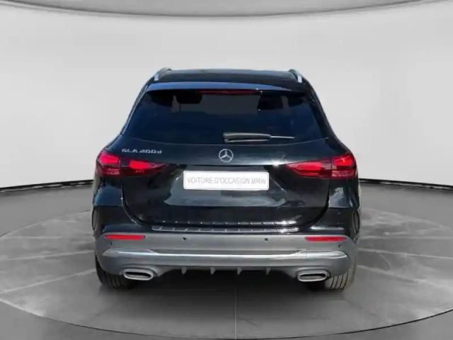 Mercedes Gla 200 d 150ch amg line 8g-dct — photo 4